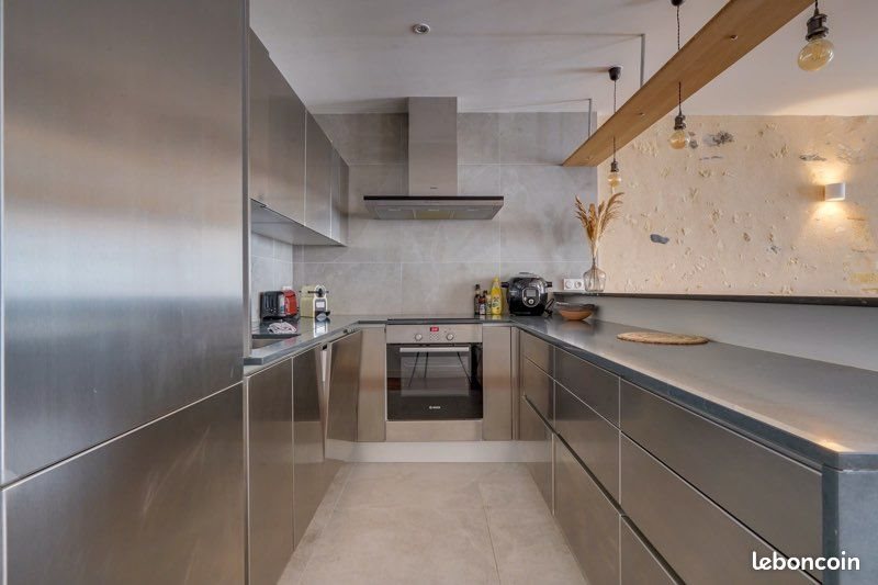Appartement à louer, 70m², Bordeaux