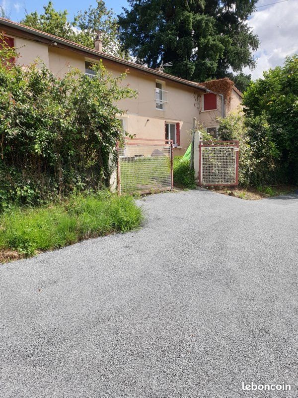Maison à louer, 120m², Saint-Just-la-Pendue