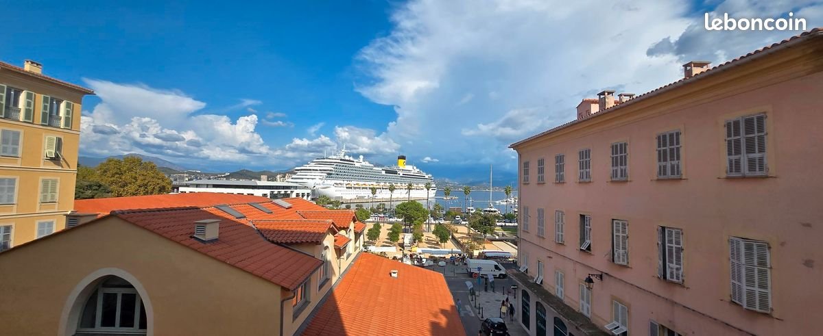 Appartement à louer, 44m², Ajaccio