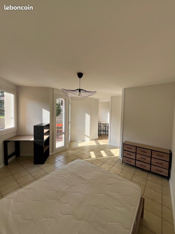Appartement à louer, 29m², Vals-près-le-Puy
