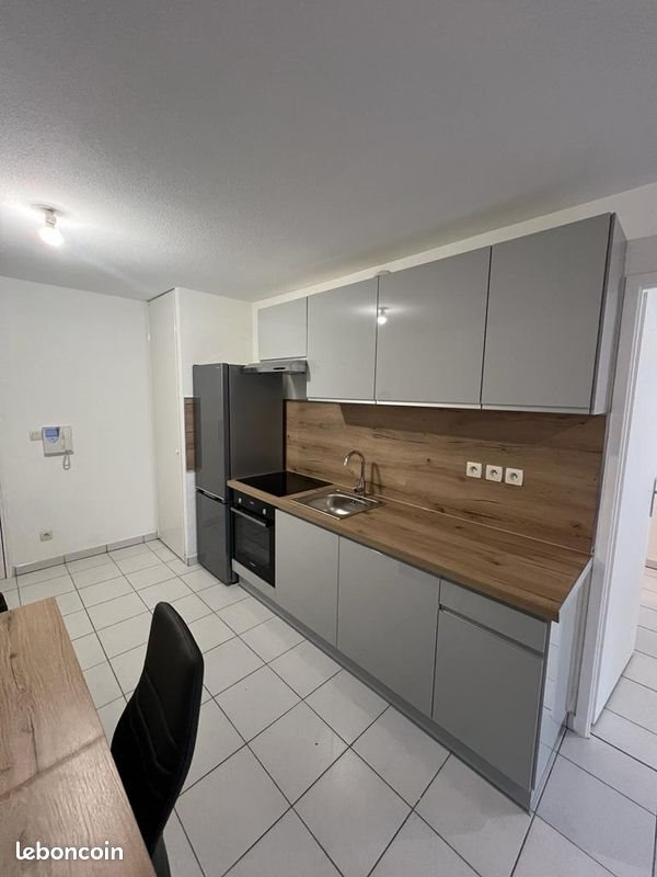 Appartement à louer, 39m², Thyez