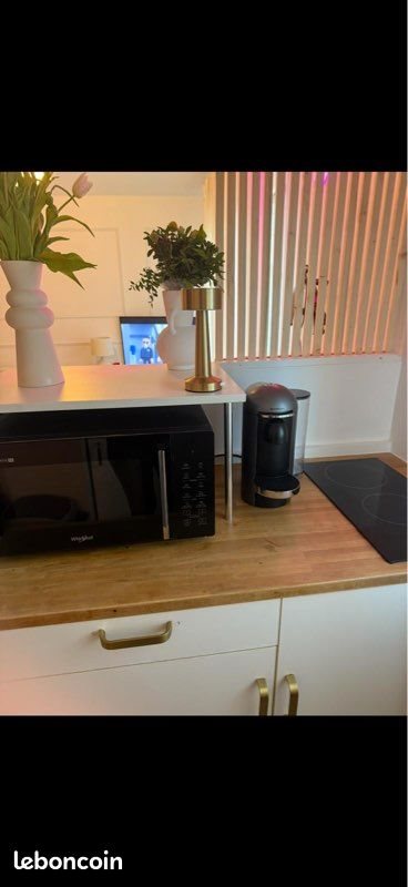 Appartement à louer, 27m², Vénissieux