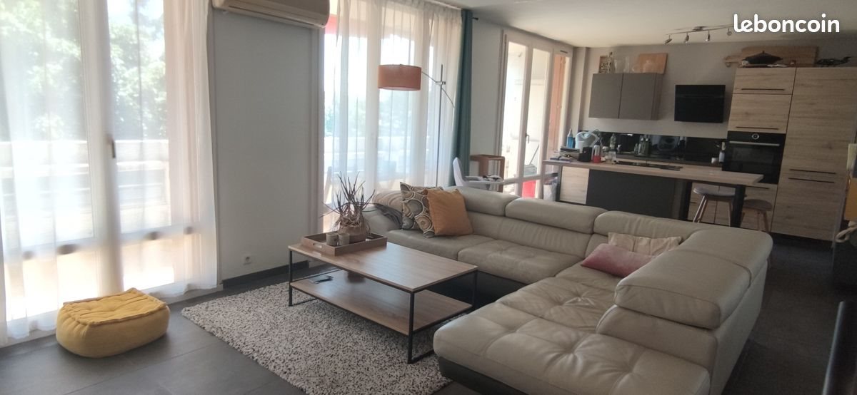 Appartement à vendre, 90m², Bron