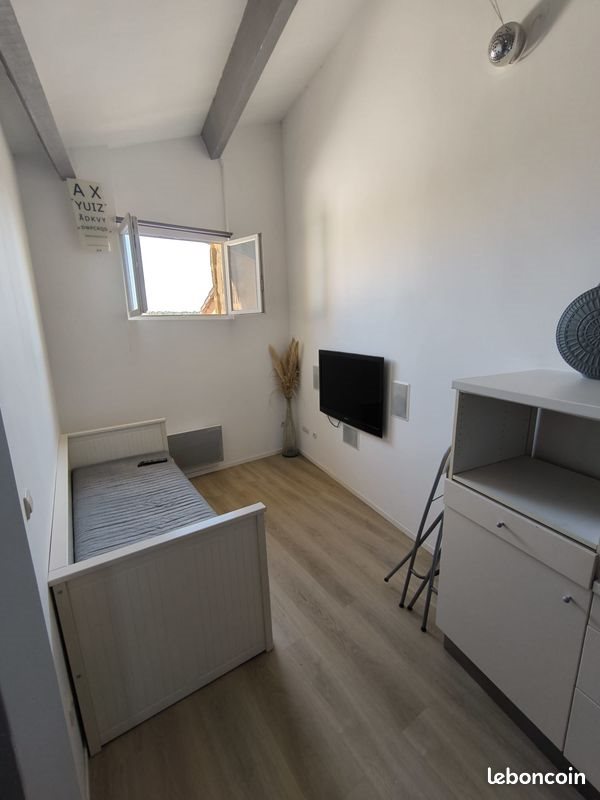 Appartement à louer, 32m², Grans