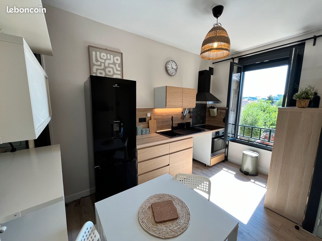Appartement à louer, 34m², Aurillac