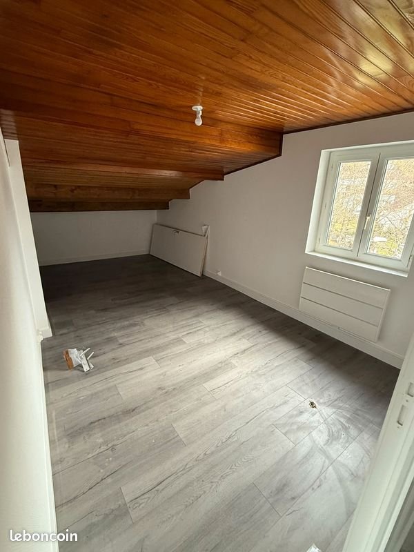 Appartement à louer, 55m², Beure