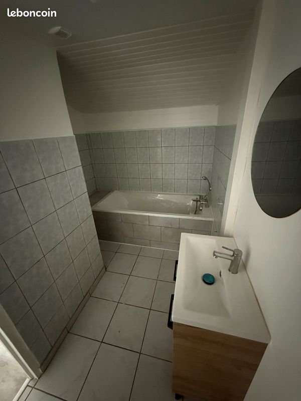 Appartement à louer, 55m², Beure