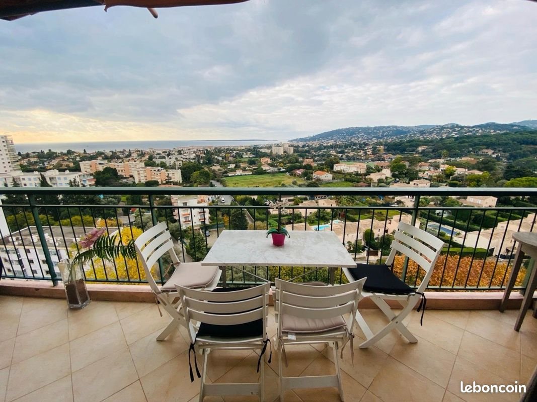 Appartement à louer, 34m², Antibes