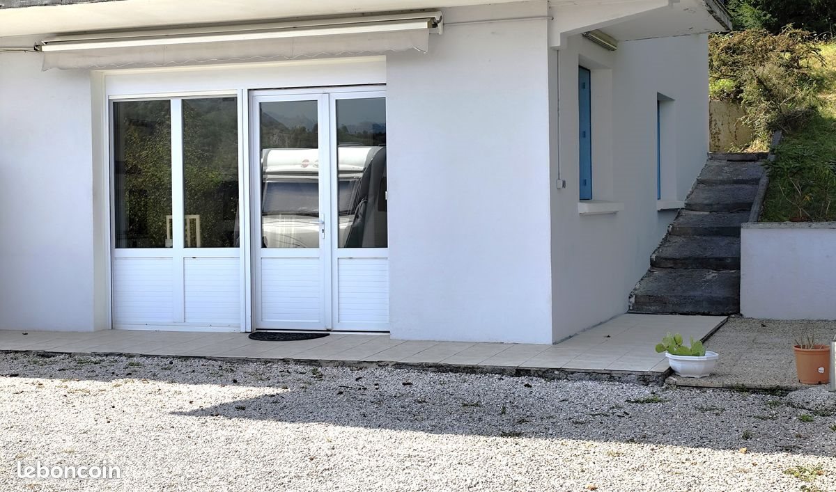 Appartement à louer, 54m², Lourdes