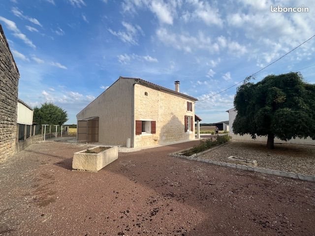 Maison à vendre, 102m², Port-d'Envaux