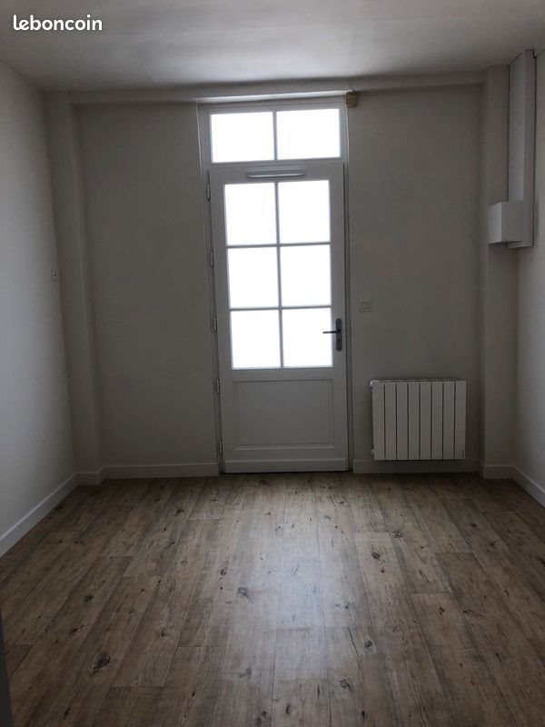 Appartement à louer, 20m², L'Huisserie