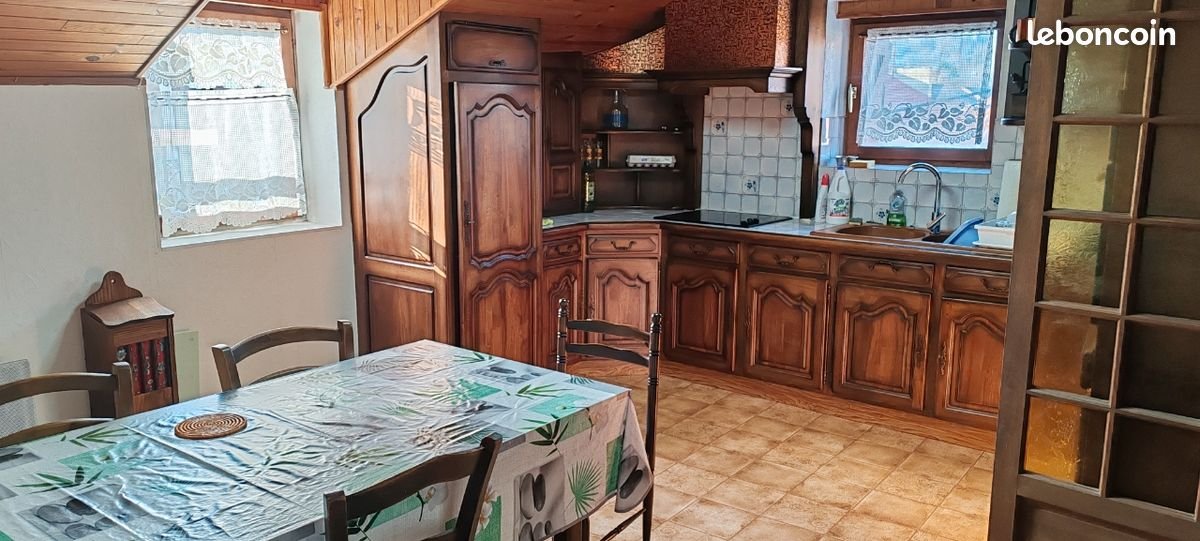 Appartement à louer, 90m², Cransac