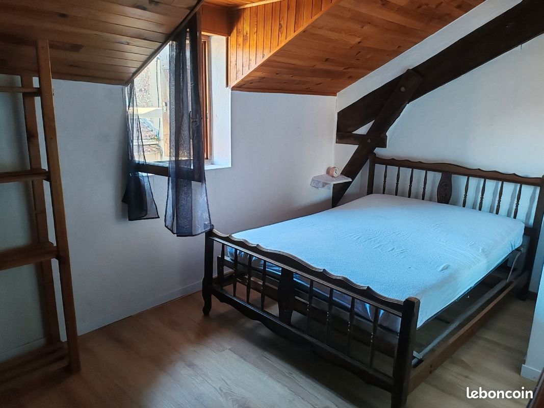 Appartement à louer, 90m², Cransac