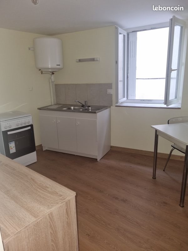 Appartement à louer, 21m², Le Puy-en-Velay