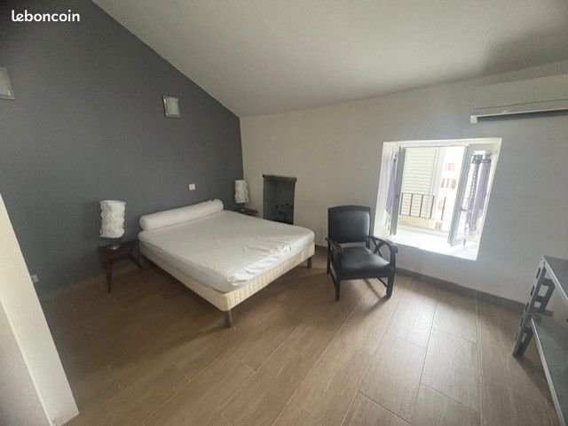 Appartement à louer, 59m², Borgo
