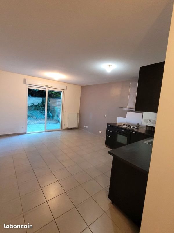 Appartement à louer, 31m², Feyzin