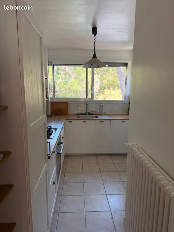 Appartement à louer, 50m², Marseille 8ème