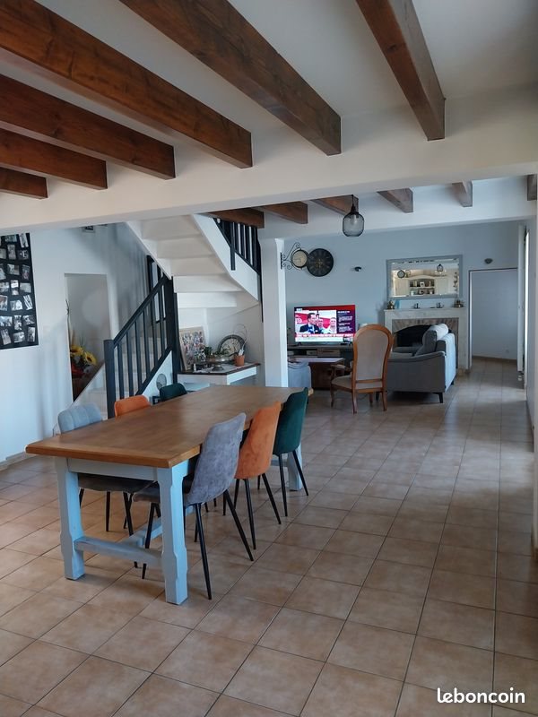 Maison à vendre, 140m², Chasseneuil-sur-Bonnieure