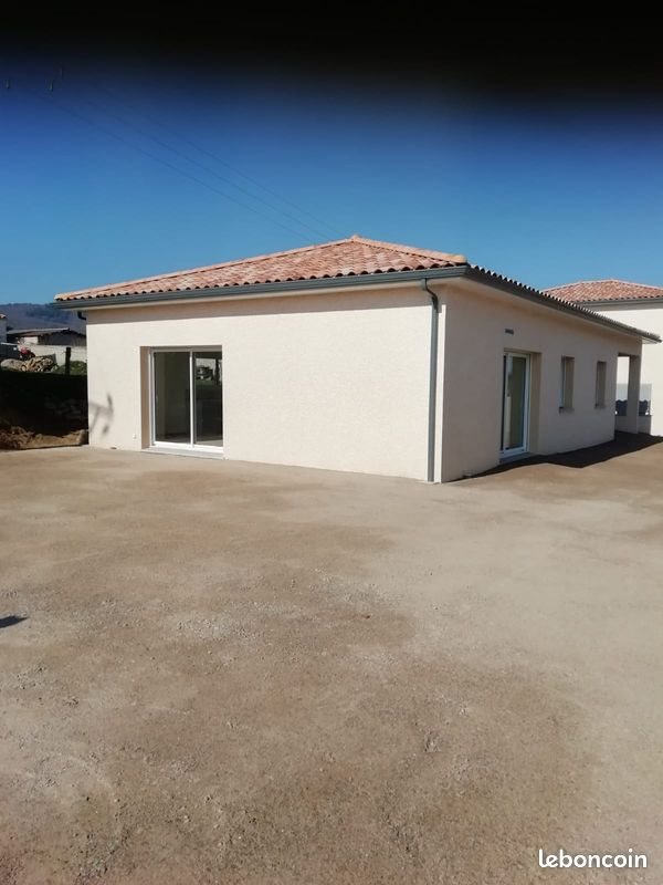 Maison à louer, 95m², Félines