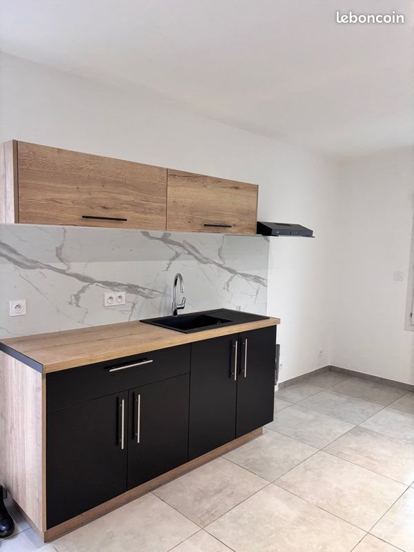 Appartement à louer, 45m², Tavaux