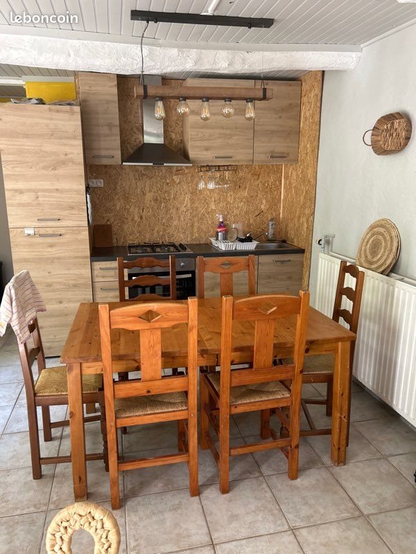 Maison à louer, 75m², Valréas