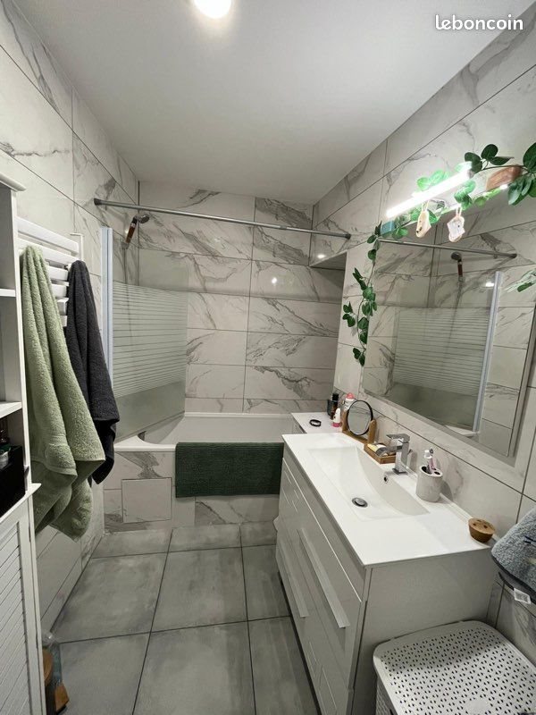 Appartement à louer, 70m², Romans-sur-Isère