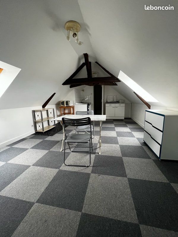 Appartement à louer, 13m², Saint-Georges-du-Bois