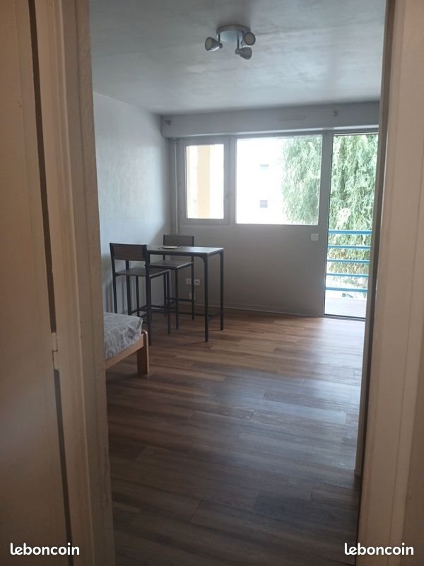 Appartement à louer, 18m², Quimper