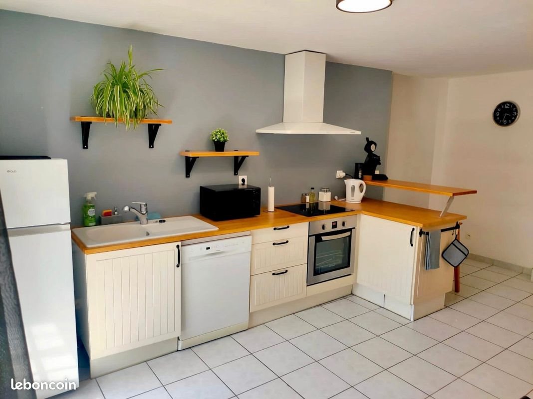Appartement à louer, 55m², Crémieu