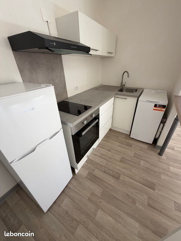 Appartement à louer, 29m², Villefranche-de-Rouergue
