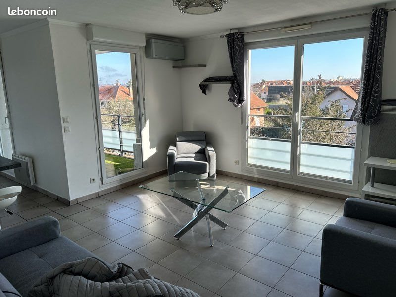 Appartement à louer, 60m², Décines-Charpieu