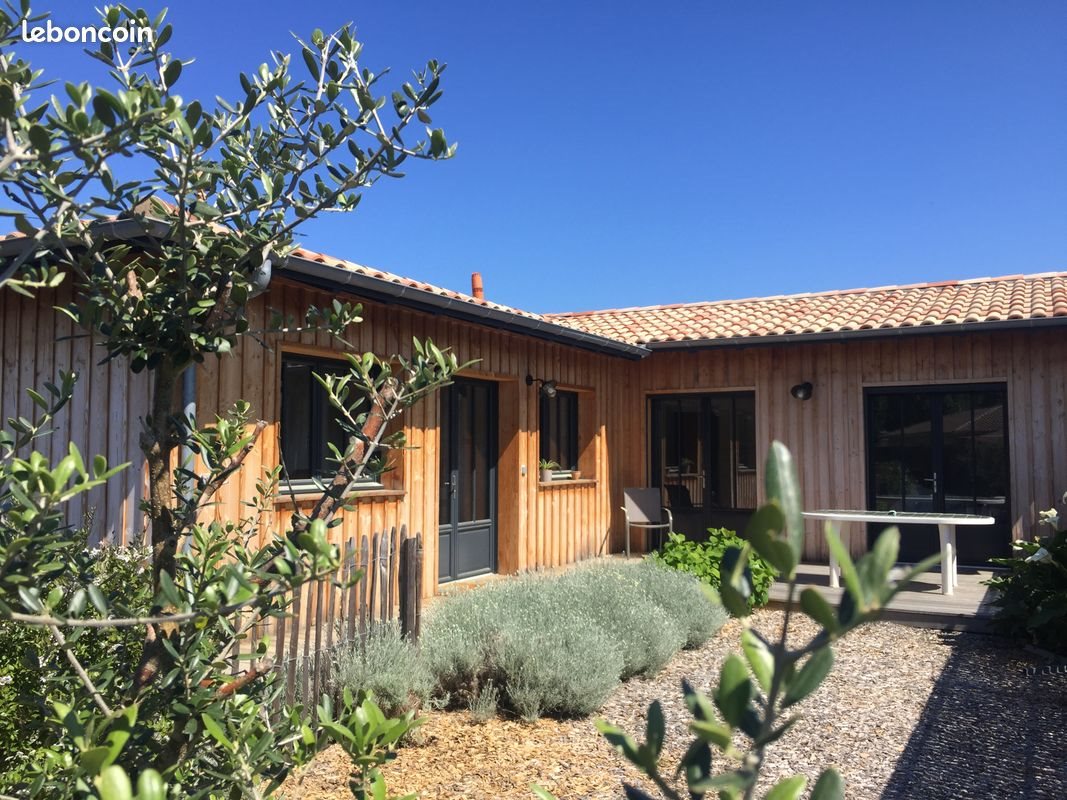 Maison à louer, 60m², Arès