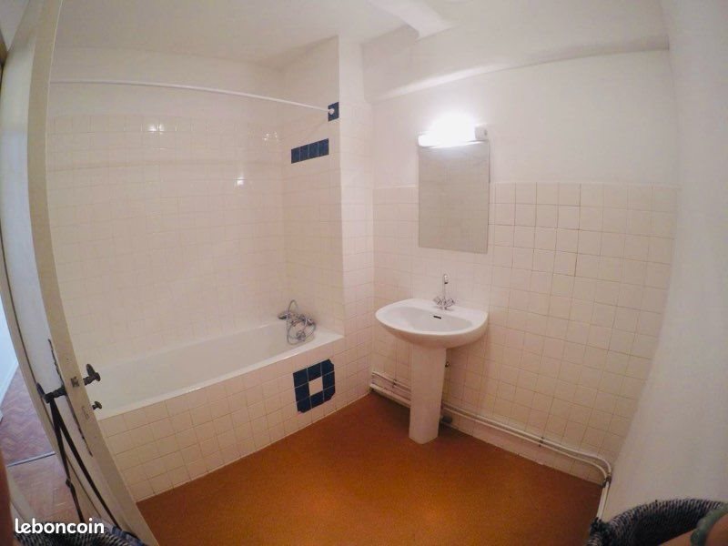 Appartement à louer, 65m², Saint-Rémy-de-Provence