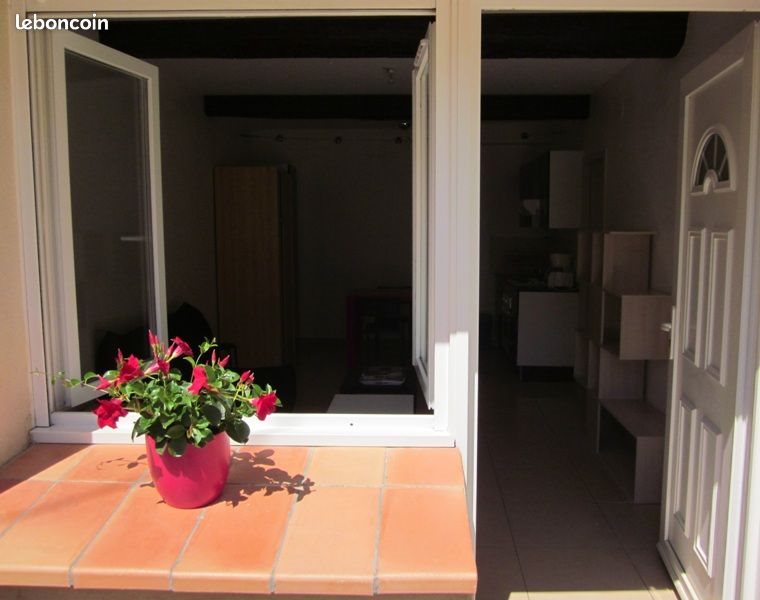 Appartement à louer, 25m², Nîmes