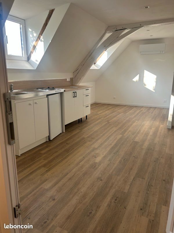 Appartement à louer, 28m², Saint-Amand-Montrond