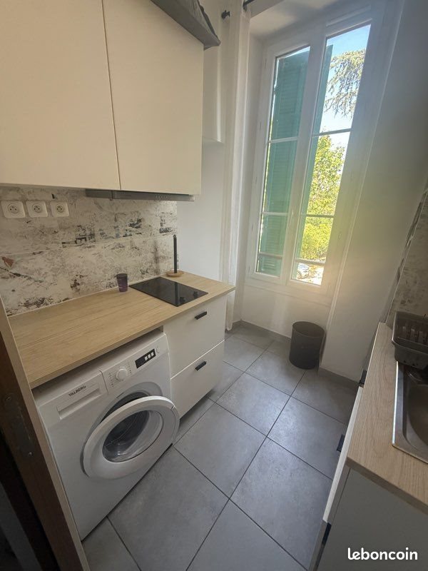 Appartement à louer, 27m², Marseille 12ème