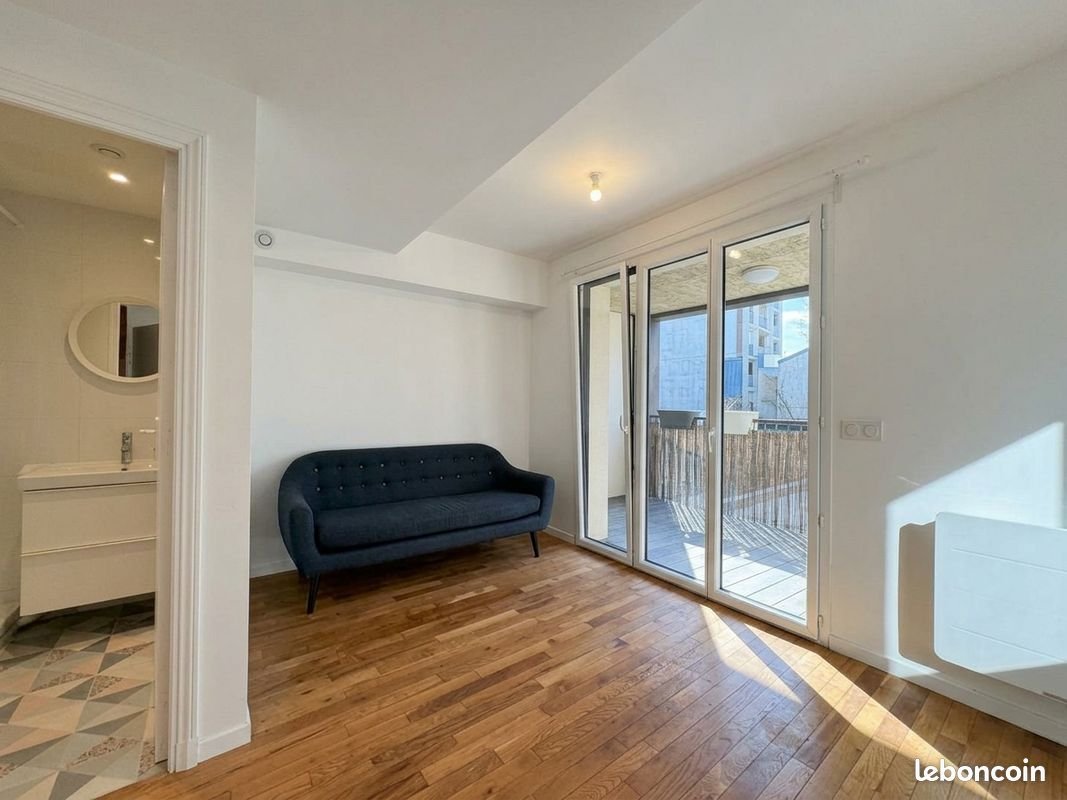 Appartement à louer, 24m², Paris 20ème