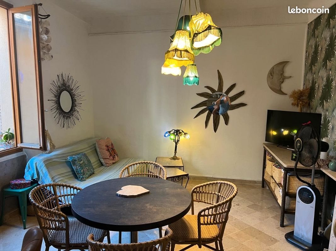 Appartement à louer, 50m², Cassis