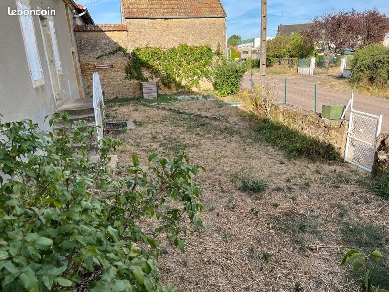 Maison à louer, 58m², Charolles