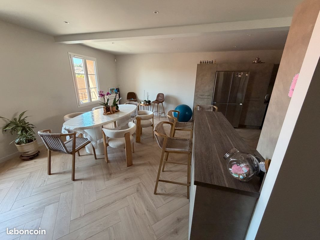 Appartement à vendre, 120m², Carqueiranne