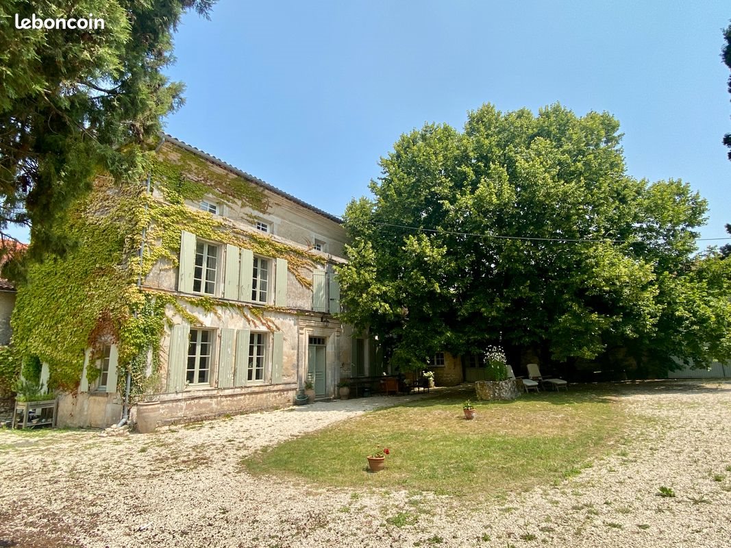 Maison à vendre, 270m², Mareuil