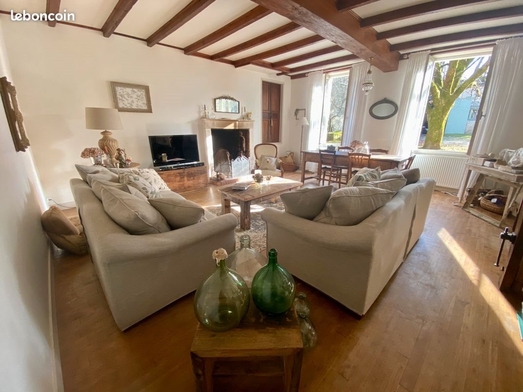 Maison à vendre, 270m², Mareuil