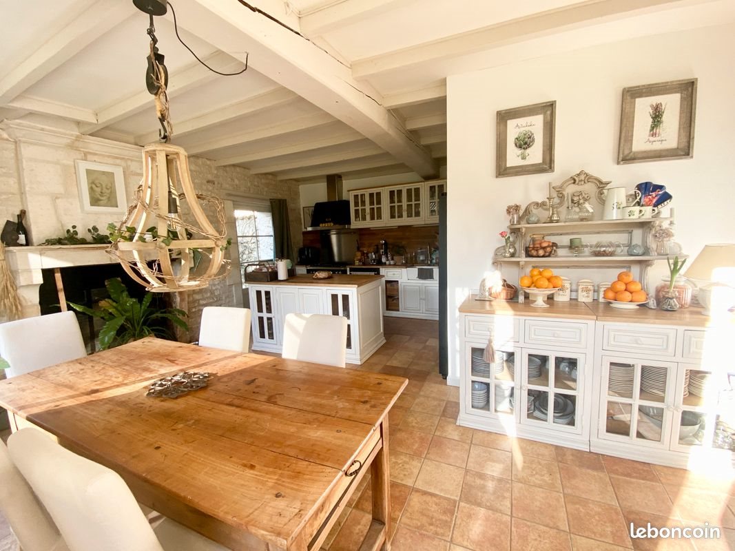 Maison à vendre, 270m², Mareuil