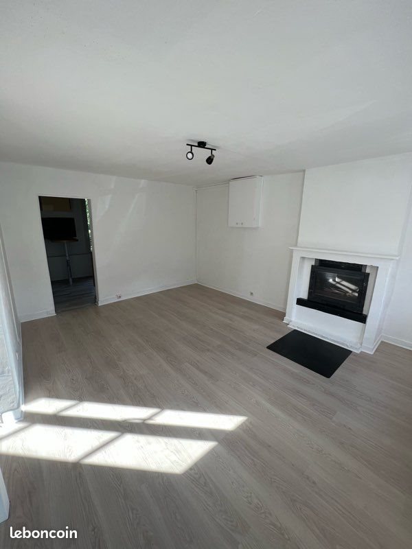 Maison à louer, 70m², L'Aigle