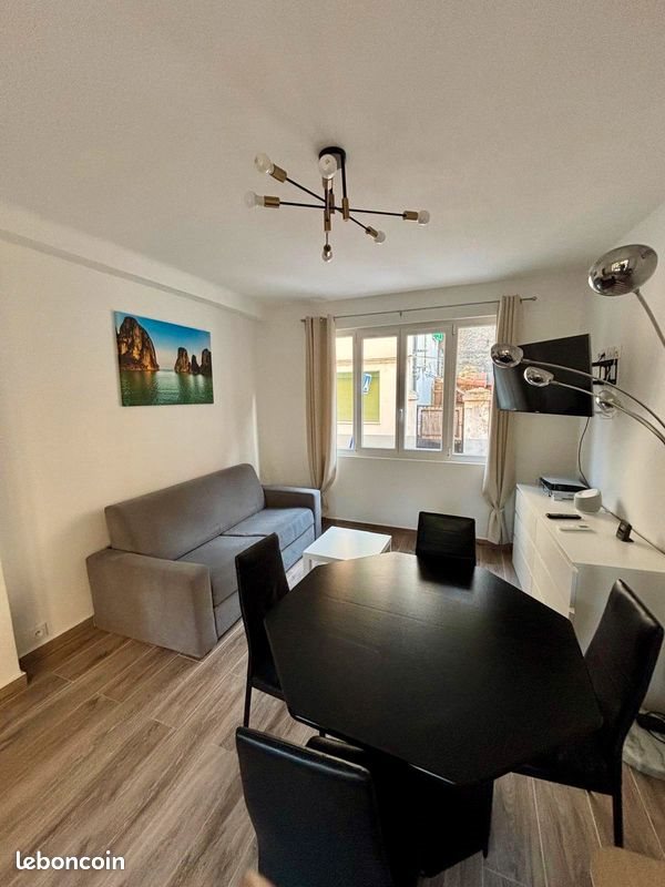 Appartement à louer, 45m², Menton