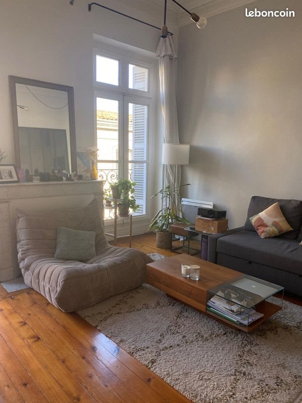 Appartement à louer, 45m², Bordeaux