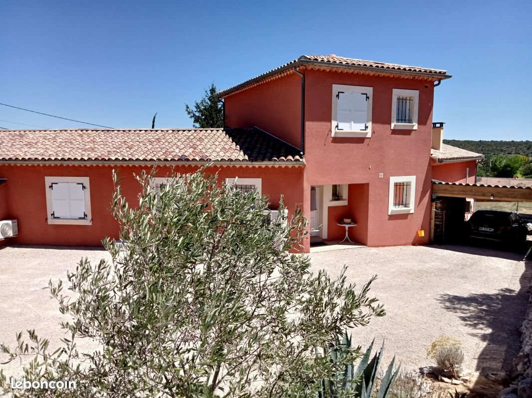 Maison à vendre, 140m², Saint-Remèze
