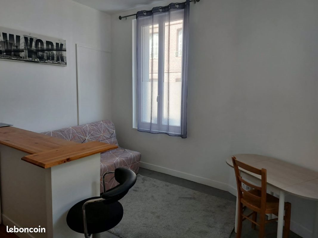 Appartement à louer, 19m², Elbeuf