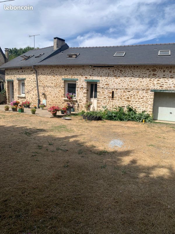 Maison à louer, 70m², Chailland