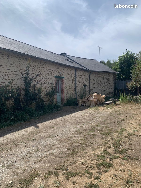 Maison à louer, 70m², Chailland